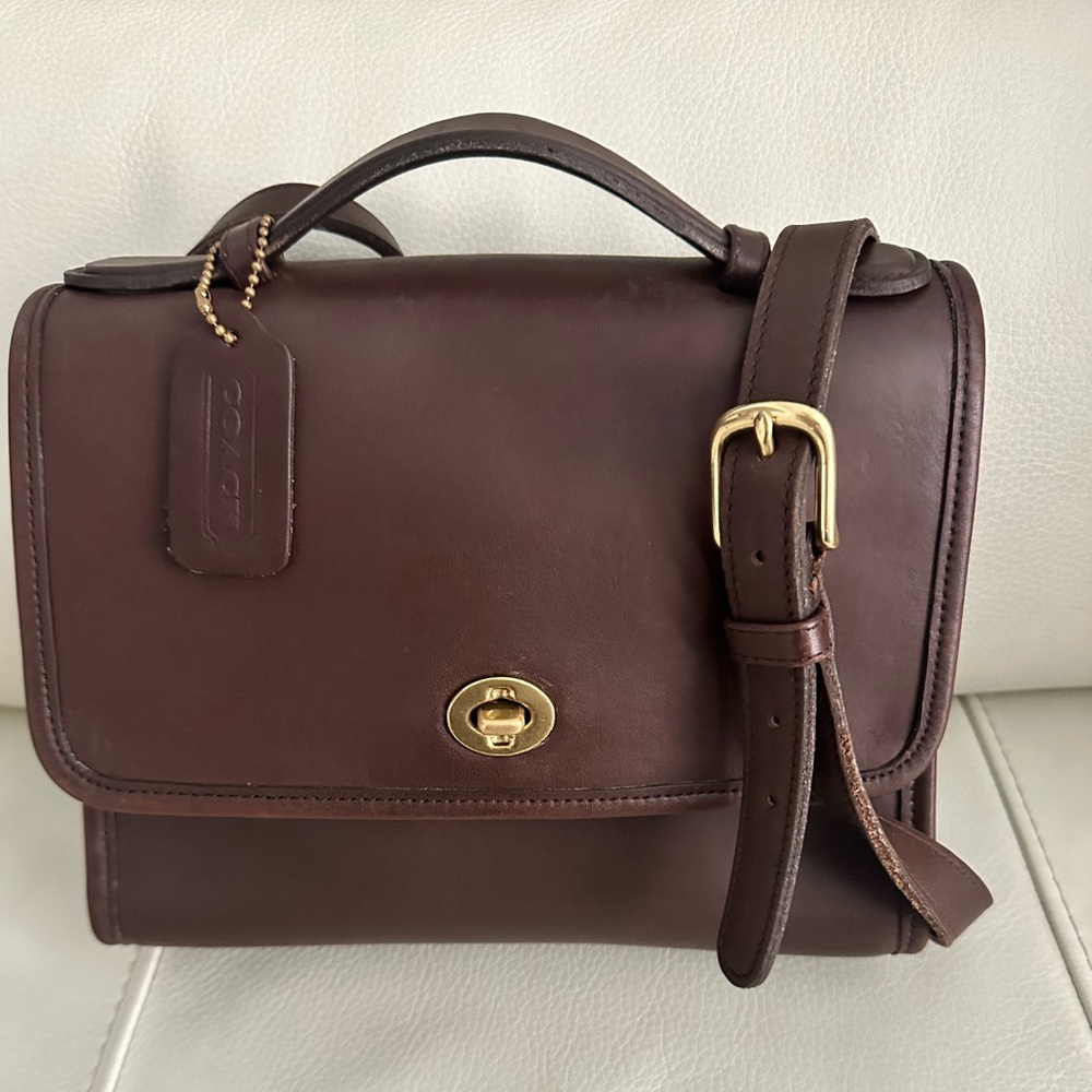 Coach 9870 Vintage Court Bag -Brown